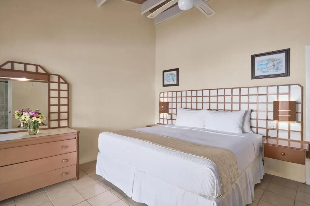 Garden View Bungalow (King)