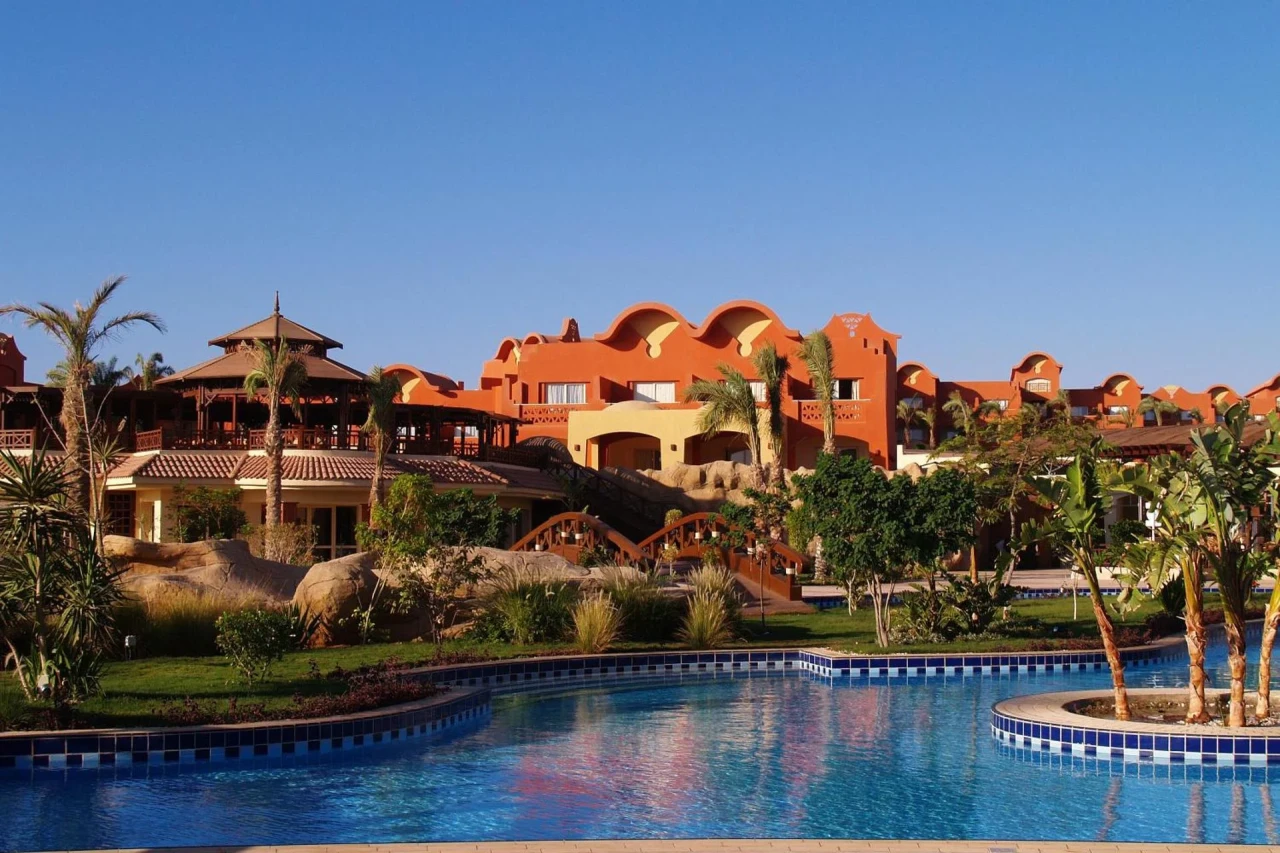 Discover the Ultimate Hospitality Experience at Sharm Grand Plaza